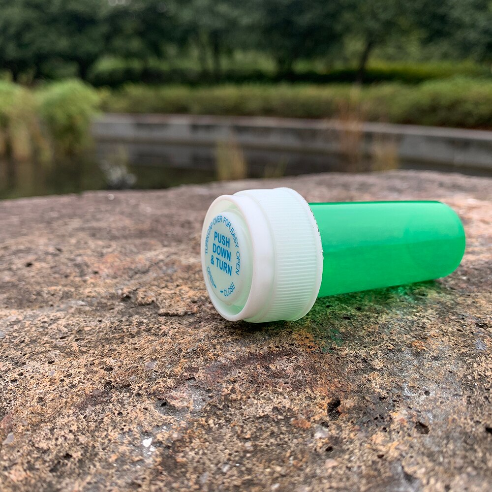 8 dram druk omlaag & draai flesje container acryl plastic opbergpotje pillenflesje doosje kruiden waterdichte container