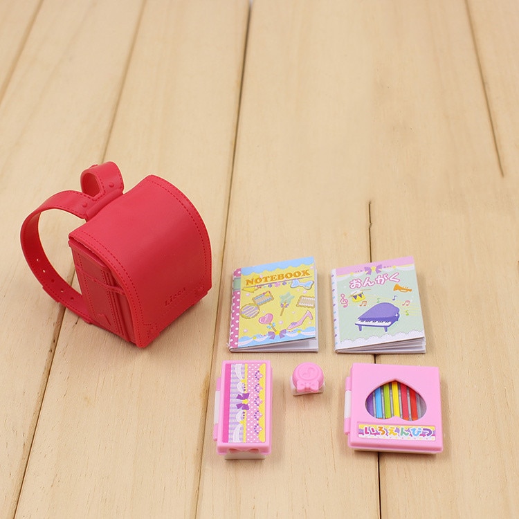 Dukke rygsæk og bøger 6 stk originalt dukketilbehør til licca blythe dukkehus skoleartikler bedste legetøj til pige