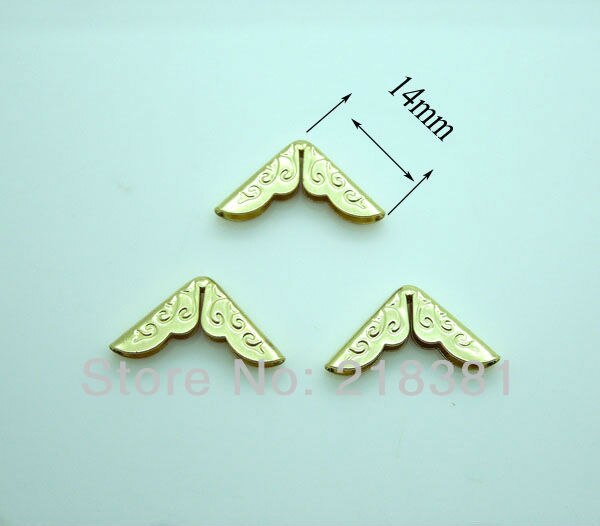 500PCs Gold Plated Small Metal Scrapbooking Albums Menus Folders Corner Protectors 14x14mmx2.8mm A00455