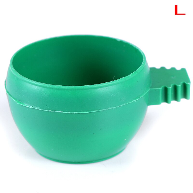 1pc 3 Sizes Green Plastic Parrot Mini Food Water Bowl Feeder Plastic Birds Pigeons Cage Sand Cup Feeding Tool Accessory