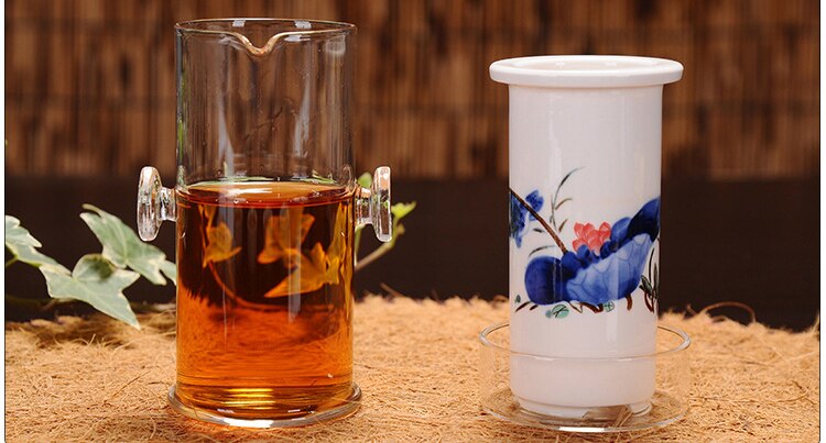 Kinesisk kung fu-tesæt, tekande af glas med filter og porcelæn-tekopper, varmebestandighed