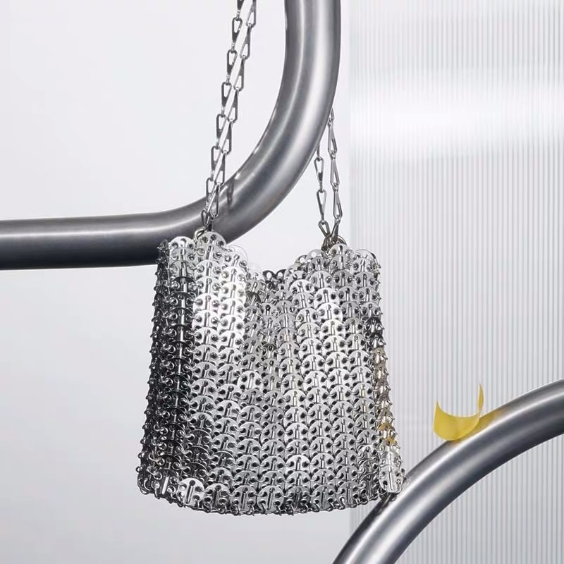 luxury Women Bags Metal Sequins Chain Woven Bag Hollow Evening Bags Clutch Female Travel Shoulder Bag Handbag