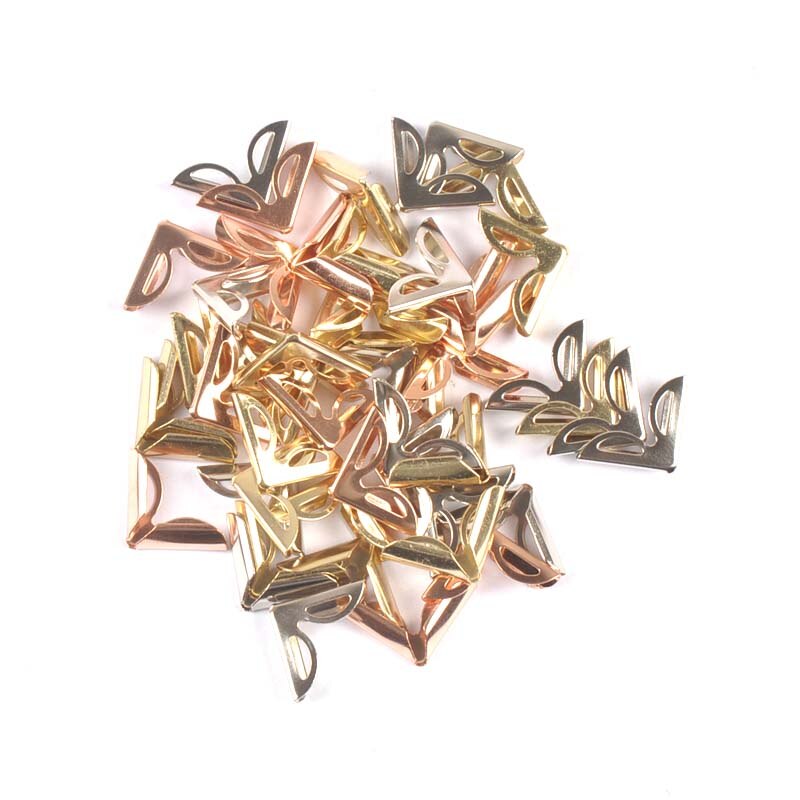 50 pz 16x16x2.5mm nuvole angoli metallici vuoti artigianato fai da te Scrapbooking abbellimento album libri decorazione C2206: mix