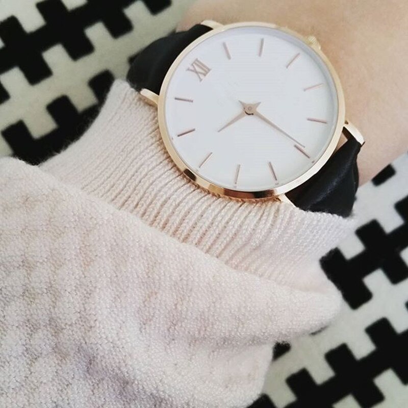 Simple Women Watch Roman Scale Rose Gold Round Dial Women's Watches Belt Female Clock Wrist Watch Relogio Feminino saati
