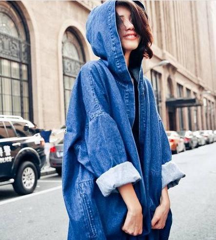 Trench coat en denim femme, ample super long en denim trench coat femme, décontracté avec capuche en denim, printemps