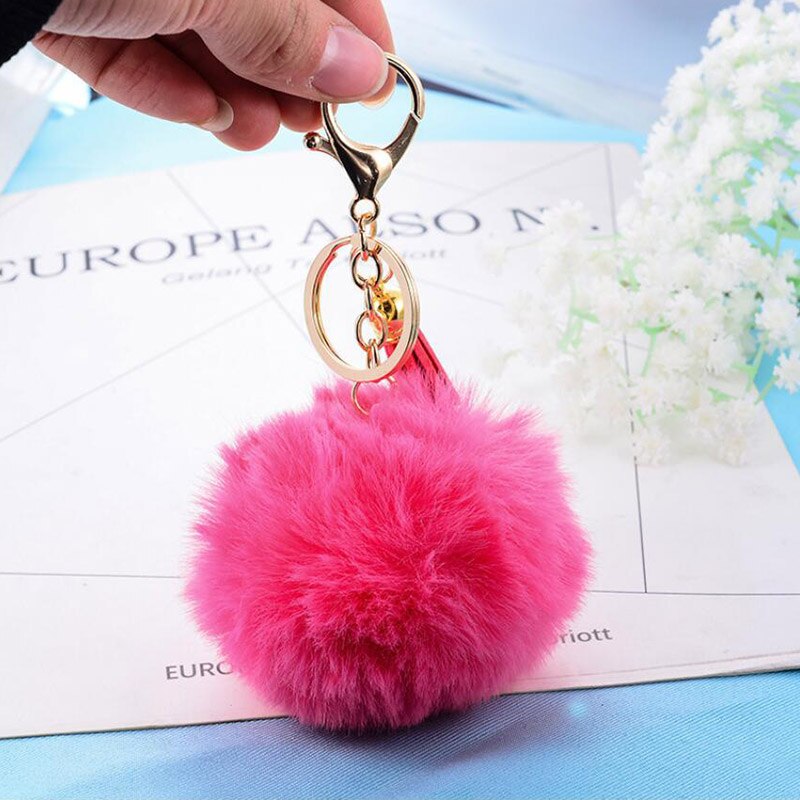 Nøglering pels ball pom pom nøglering pompon kunstig kanin pels fluffy nøgleringe bil taske nøglering nips til kvinder dame: Mørkerød