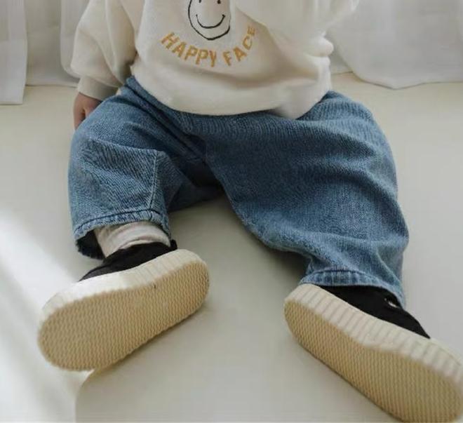 2022 Lente Baby Losse Denim Broek Baby Meisjes Dot Print Broek Leuke Peuter Jongens Jean Broek Baby Kleding: blue / 24M  90cm