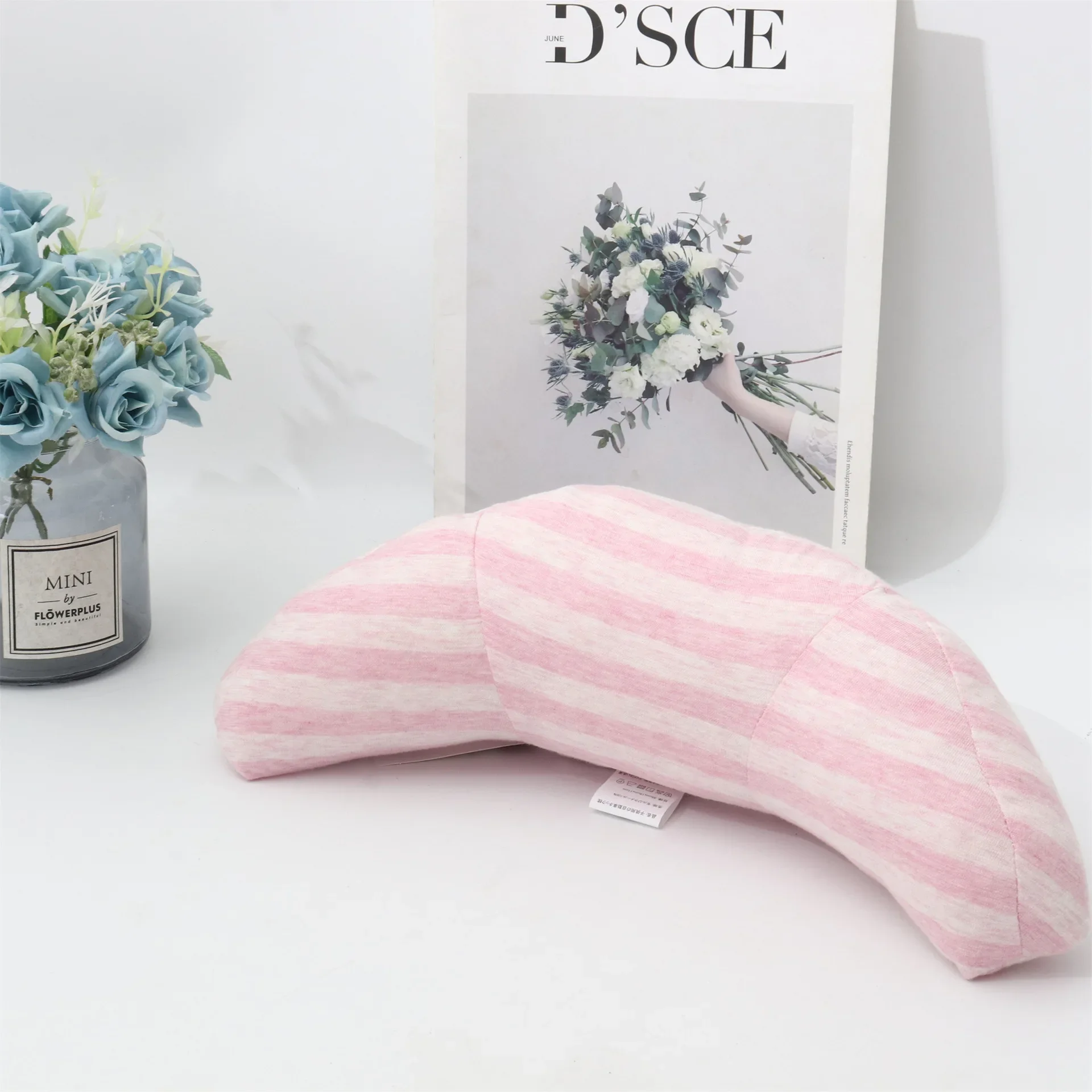 Barnas nakkestøtte komfort bilnakkepute med skulderbeskytter pute pute lunsjpause nakkepute søvn: Lilla