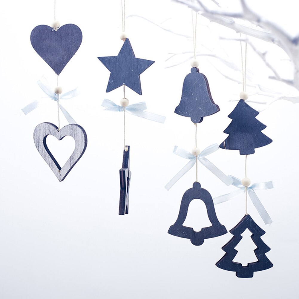 Gepersonaliseerde houten kerstcadeau: kersthanger met naam Gepersonaliseerde houten kerstcadeau: kersthanger met naam