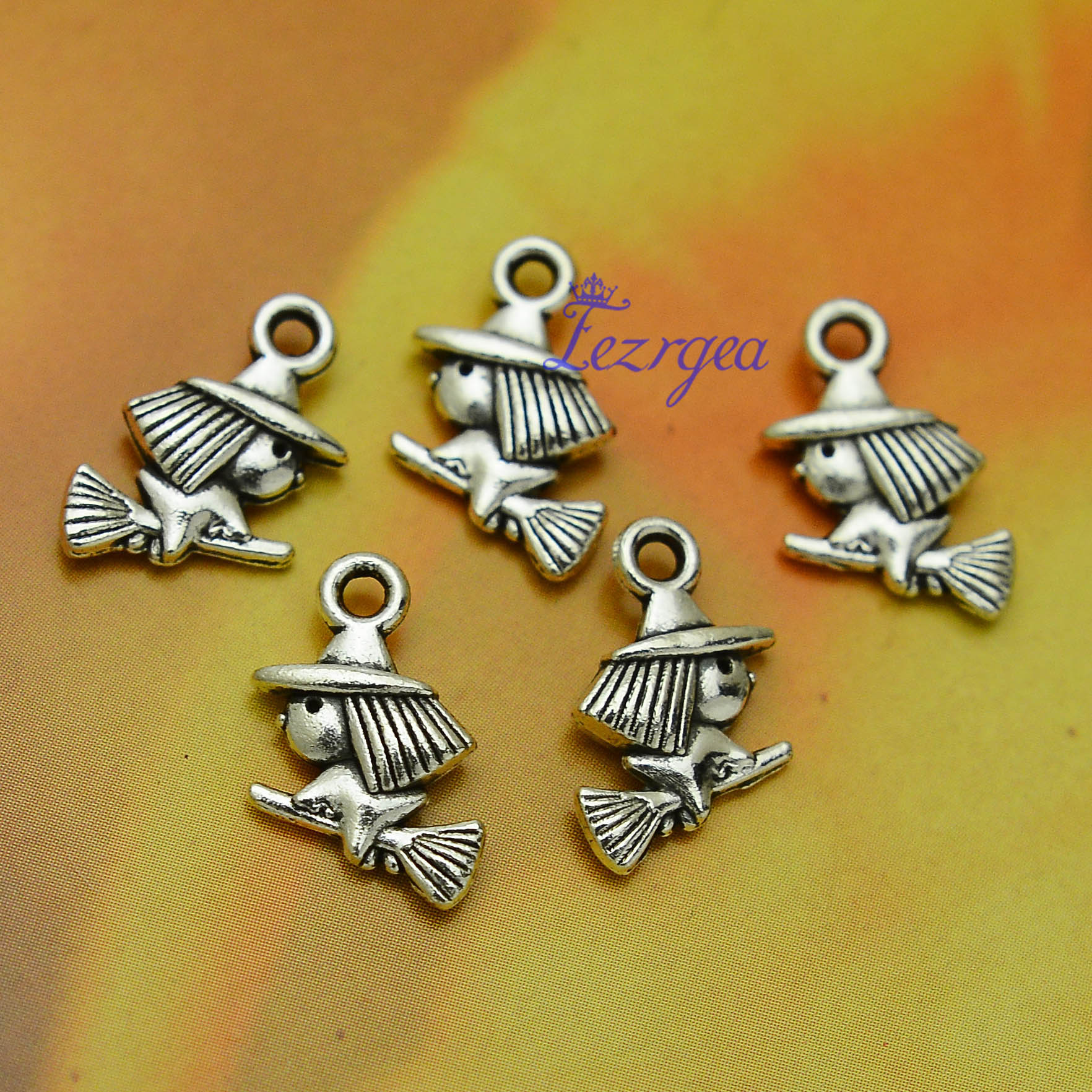 50pcs/lot--16x12mm, Antique silver plated Halloween Witch With Broom charms,DIY supplies, Jewelry accessories