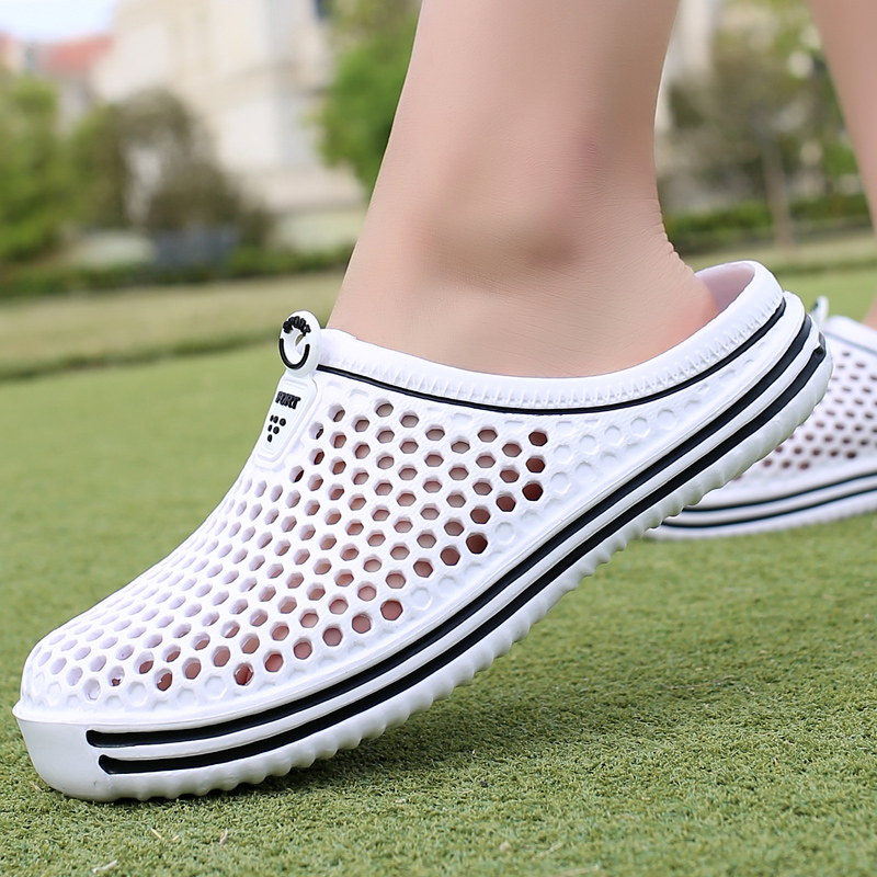 Slippers Cutout Clogs Shoes Men Women Garden Convenience Bathroom Slippers Non-slip Beach Sandals
