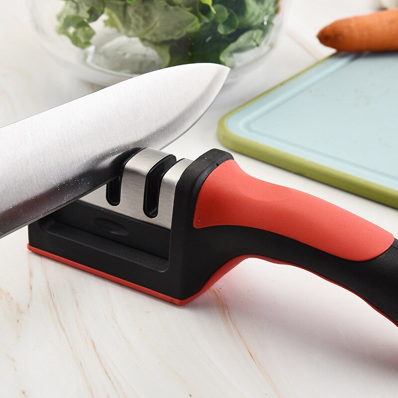 Red Three-stage Knife Sharpener Knife Sharpener with Replaceable Blade Hand Tool Sharpening Kitchen Knives and Scissors Home