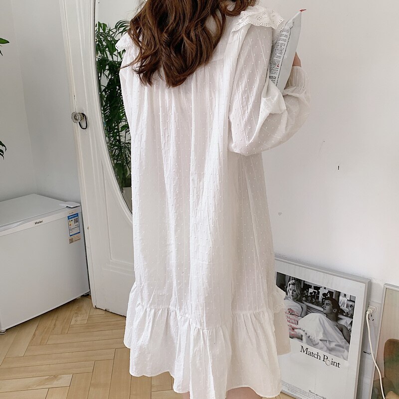 Casual Jacquard Lacework Witte Nachtjapon Vrouwen Stip Enkele Breasted Ruches Lange Mouwen Nachthemd Slaap Jurk Koreaanse D108