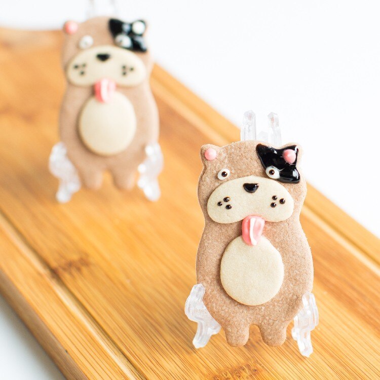 2pcs Mini Biscuits Display Shelf Foldable Plastic Crystal Dessert Stand Cookie Display Stand Biscuit Stand