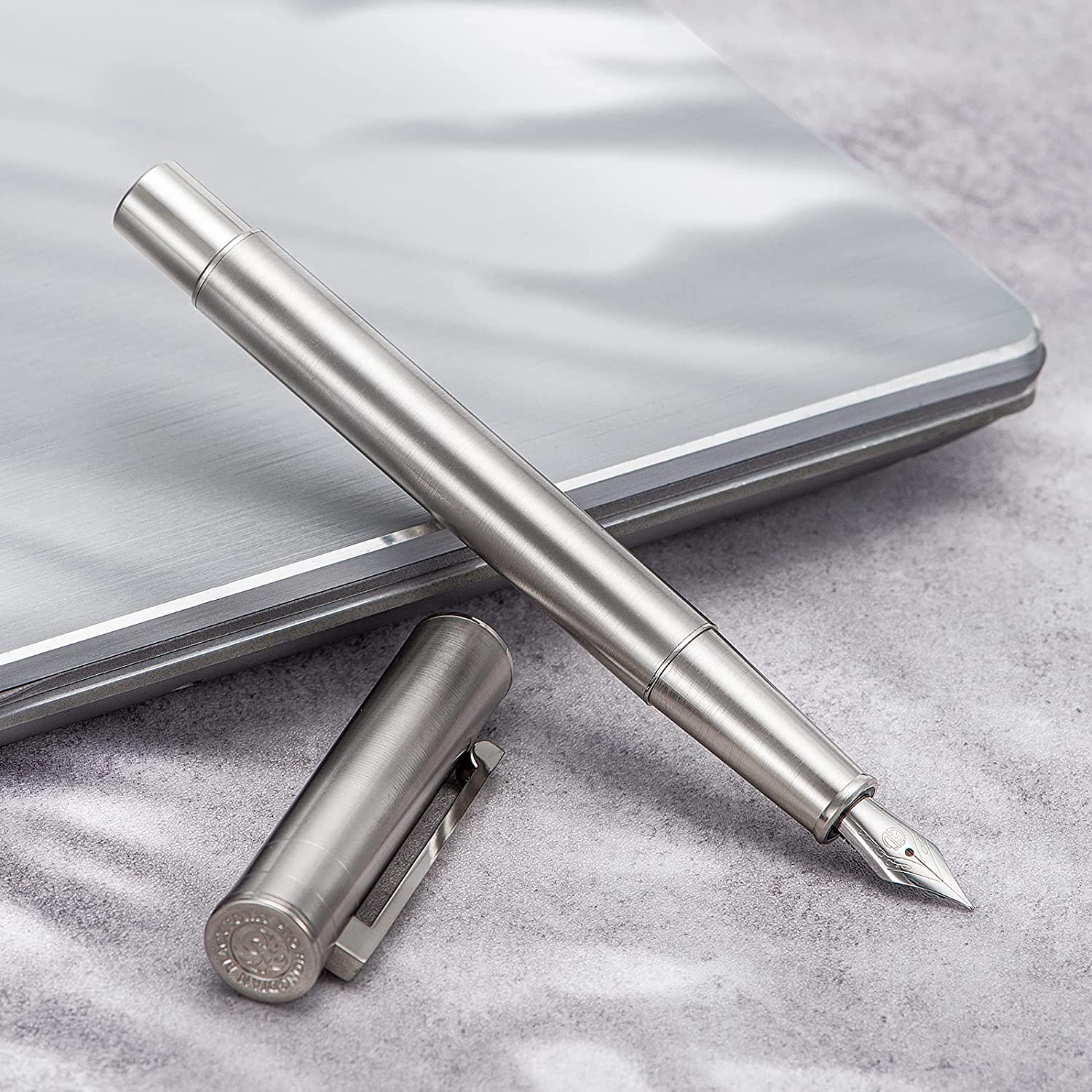 Penna stilografica in acciaio inossidabile Hongdian 1861 EF/F/M/pennino piegato, impostato di penne da scrittura lisce dal design classico