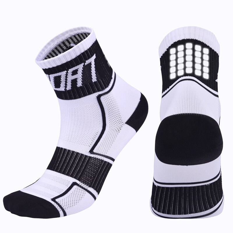 Reflective Cycling Socks Men Breathable Outdoor Basketball Socks Wicking Bike Socks Running Sports Socks Women: White / l 39-42