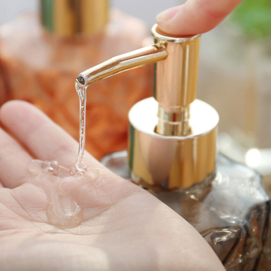 Clear Soap Dispenser Bottle Refillable Liquid Hand Soap Shampoo Dispenser for Bathroom Kitchen