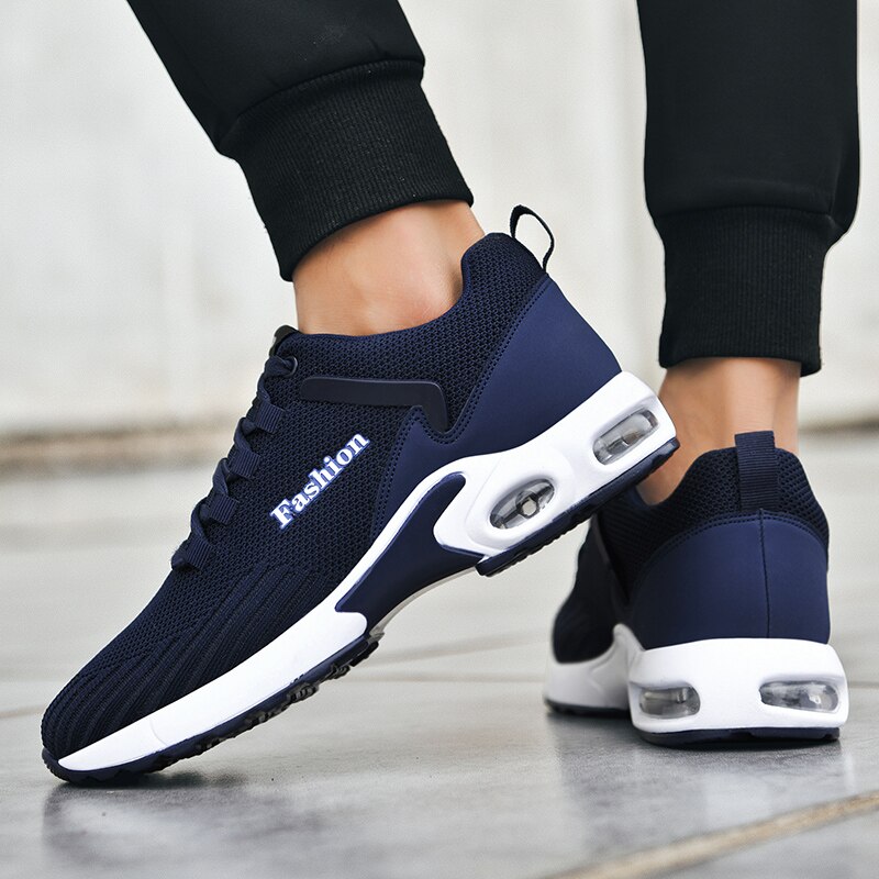 Autumn Men's Breathable Golf Sneakers Men's Black Blue Comfortable Grass Golf Training Shoes Track and Field Coach Sneakers