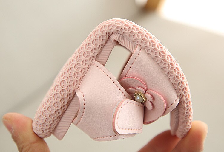 Storlek 21-30 sandaler tjejer vita barn sommarskor barn sandaler för tjejer pu läder blommor prinsessskor tjejsandaler