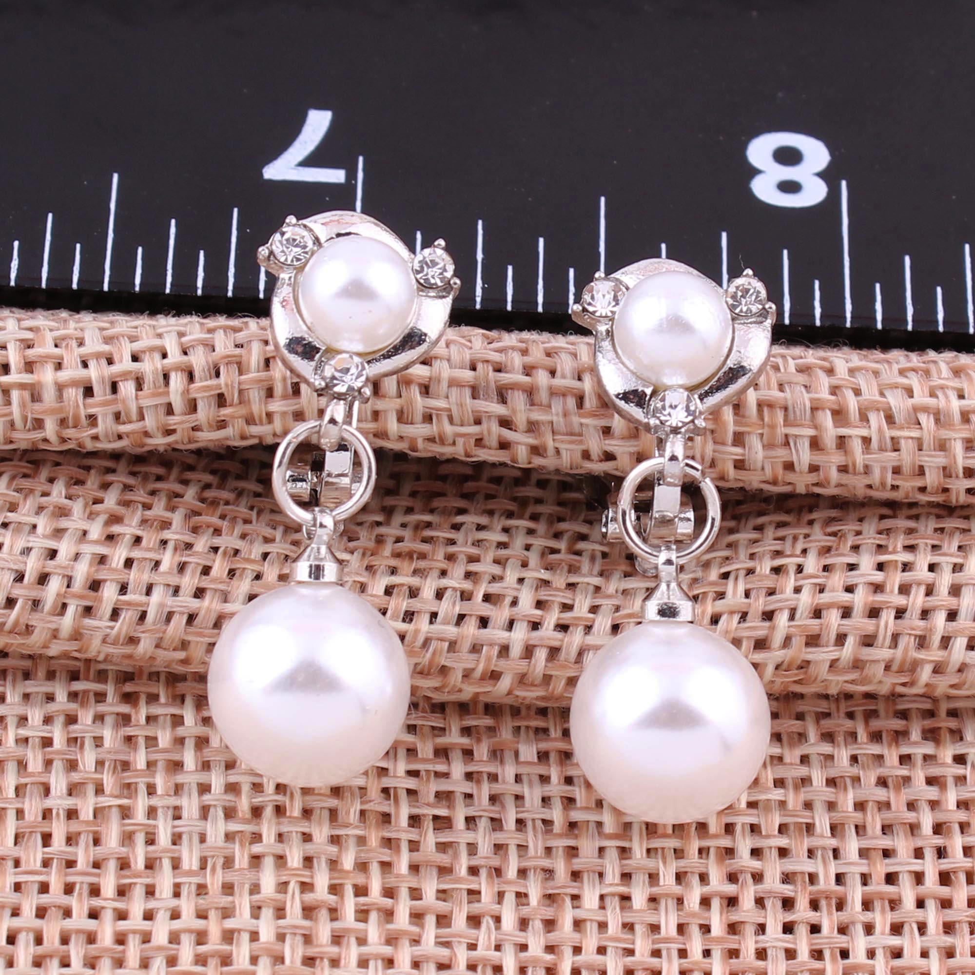 WENHQ Simulated Pearl Rhinestone Earrings Cute Clip on Earrings Non Piercing Earrings for Women No Hole Ear Clip