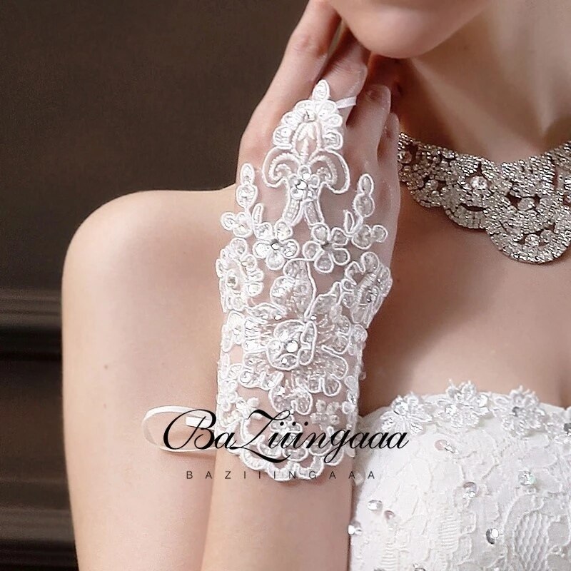 Gants De mariée courts, en dentelle rouge, sans doigts, accessoires De mariage, 15 pièces