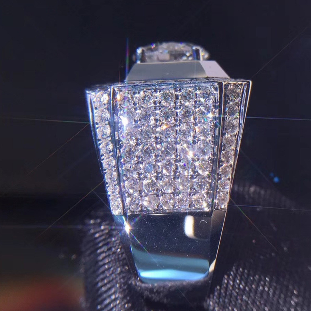 Luxe zilveren kleur, prachtige bling bling cz ring, vriendje, jubileum, banket, verloving, bruiloft, sieraden