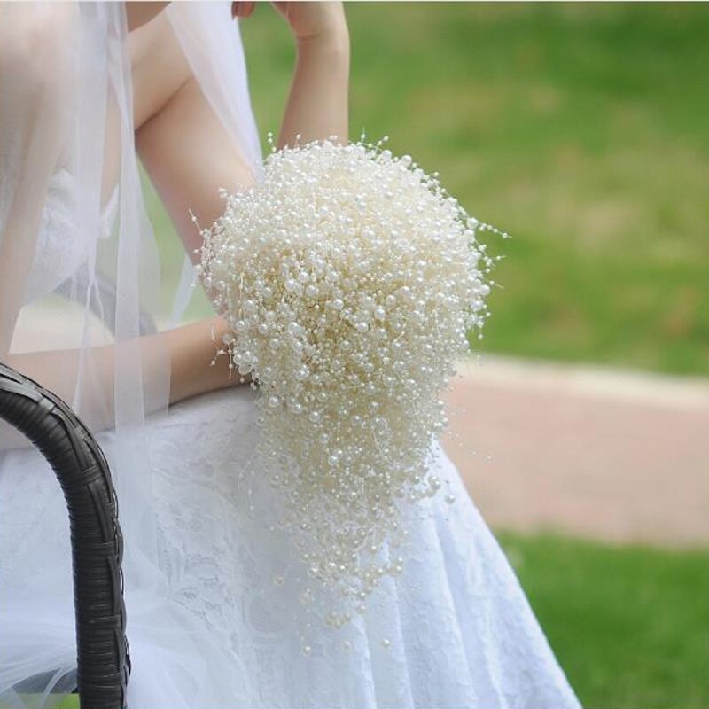 SexeMara Wedding Bouquet Handmade Waterfull Bride Bouquet Wedding Flower Bridal Bouquet Full Pearls Ivory&amp;white Bouquet
