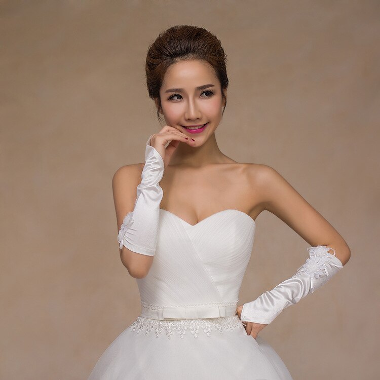 JaneVini 2018 tanie białe rękawiczki ślubne z kwiatami długie łokcie bez palców satynowe rękawiczki ślubne na ślub panny młodej akcesoria