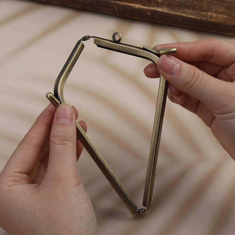 Nonvor 1 sztuk l-kształt metalowy pocałunek blokada zapięcia torebka rama portfel w stylu torebki uchwyt robić torby DIY akcesoria kaletnicze części 5 rozmiary