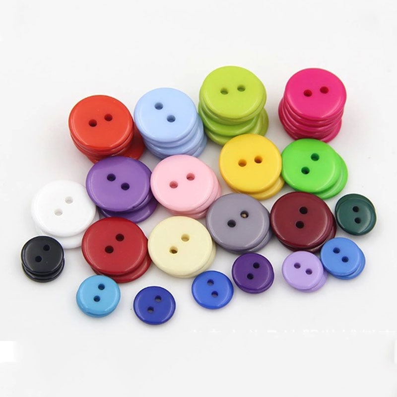 100 stuks Kleding Gereedschap Ronde Vorm Kledingstuk Accessoires 2 Gaten Kids Naaien Knoppen Willekeurige Kleuren 6/9/11 /13/15/20MM Plastic