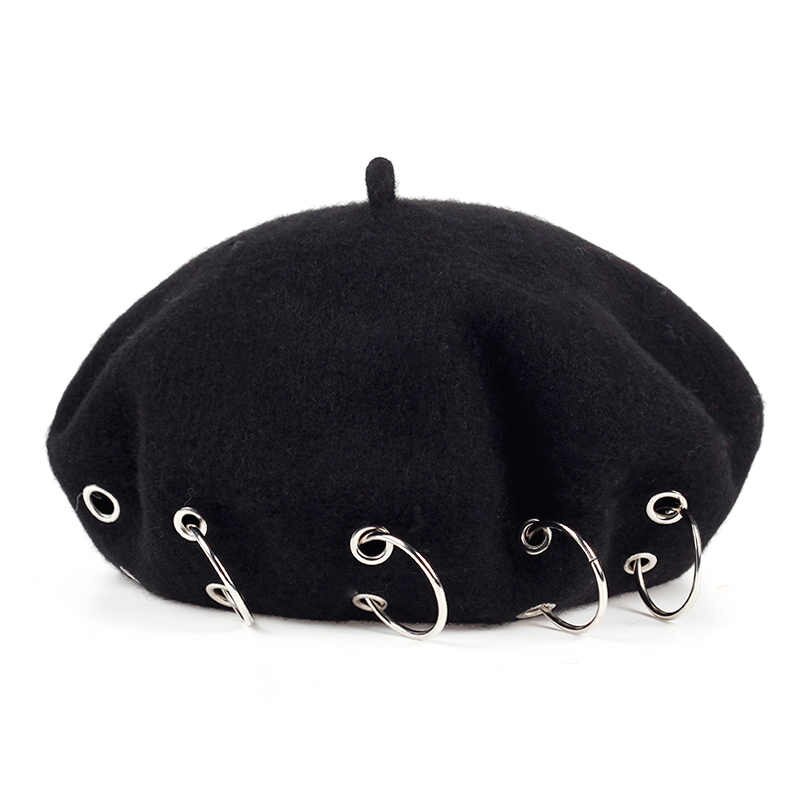 Gorros de invierno Harajuku, boinas de la oscuridad, estilo Punk Rock, boina con anillos de hierro, gorra de pintor de lana negra 17th-century, novedad de: Negro