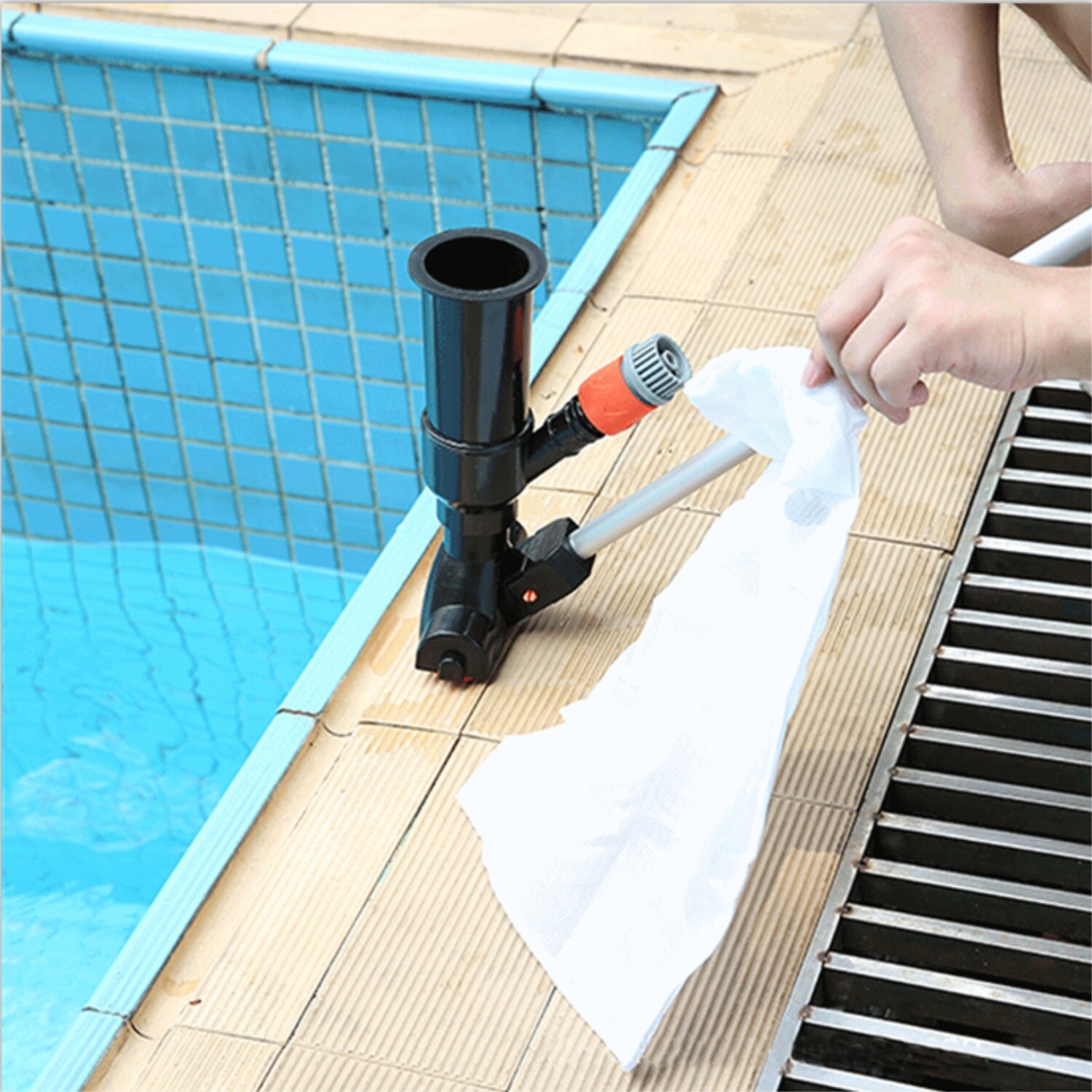 Portable Swimming Pool Vacuum jet pool cleaning tool Pool cleaning suction head Suitable For Cleaning Small Swimming Pool