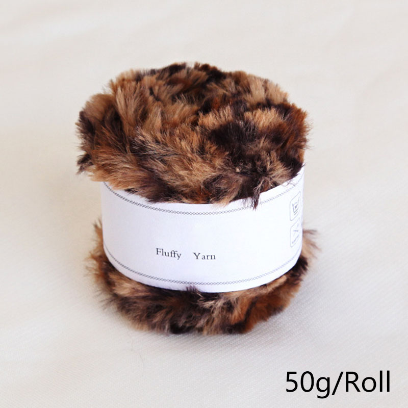 50g/Rolle Plüsch Kunst pelz flauschiges Garn Häk elgarn zum Stricken von Strickjacke Schal Pullover Schal Hands trick garn Näh zubehör: Dark Grau