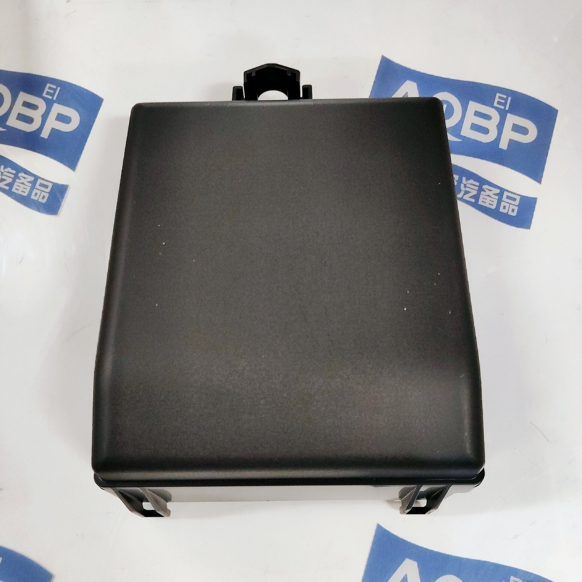 Jac biltillbehör oe nummer 4001200 u 1590-01 för jac  s5 utomhus säkringsbox lock