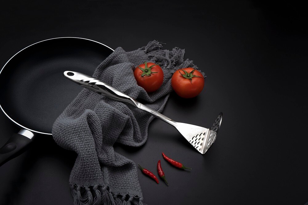 Kitchen Utensils Stainless Steel Light Luxury Spoon Ladle Skimmer Fork Potato Masher Slotted Turner Cookware Tool: Patato masher