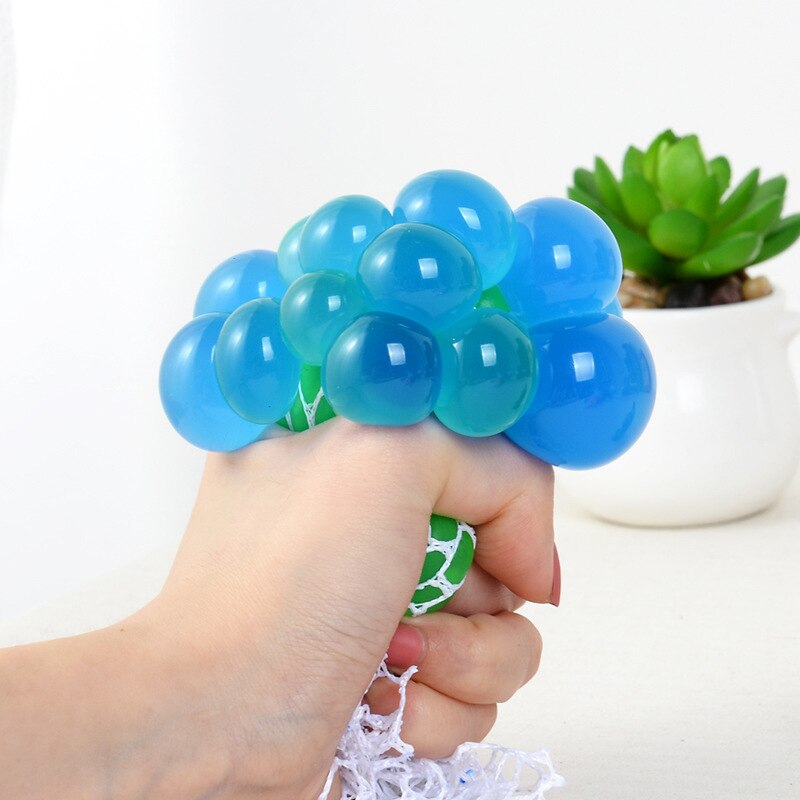 Squeeze And Vent Grape Ball, Squeeze Music Squeez Mini Cute Pinch Decompression Ball Fun Grape Ball