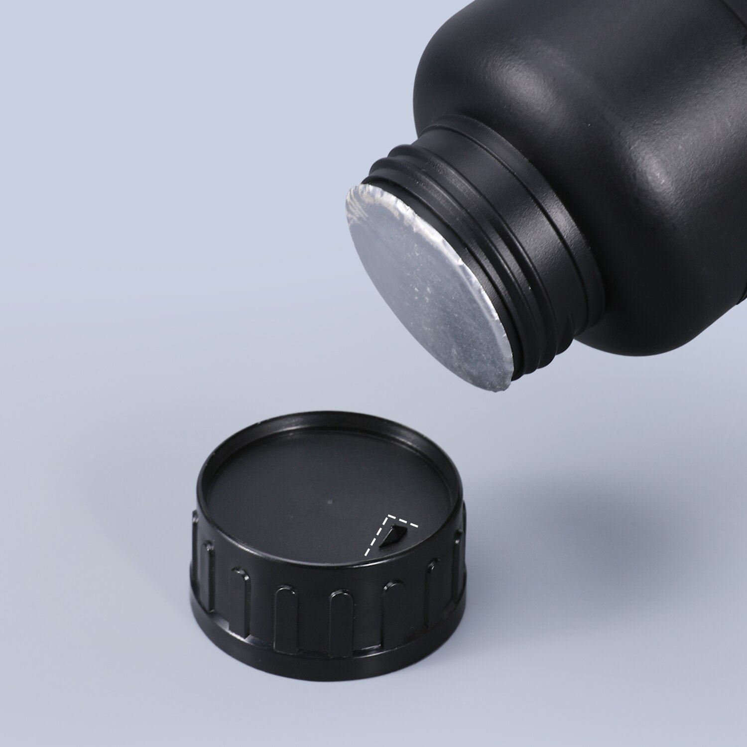 1Pcs 100ML-1000ML PTFE Layer Black Plastic Bottle Brand Food Grade HDPE Reagent Bottle Liquid Container Refillable Bottle