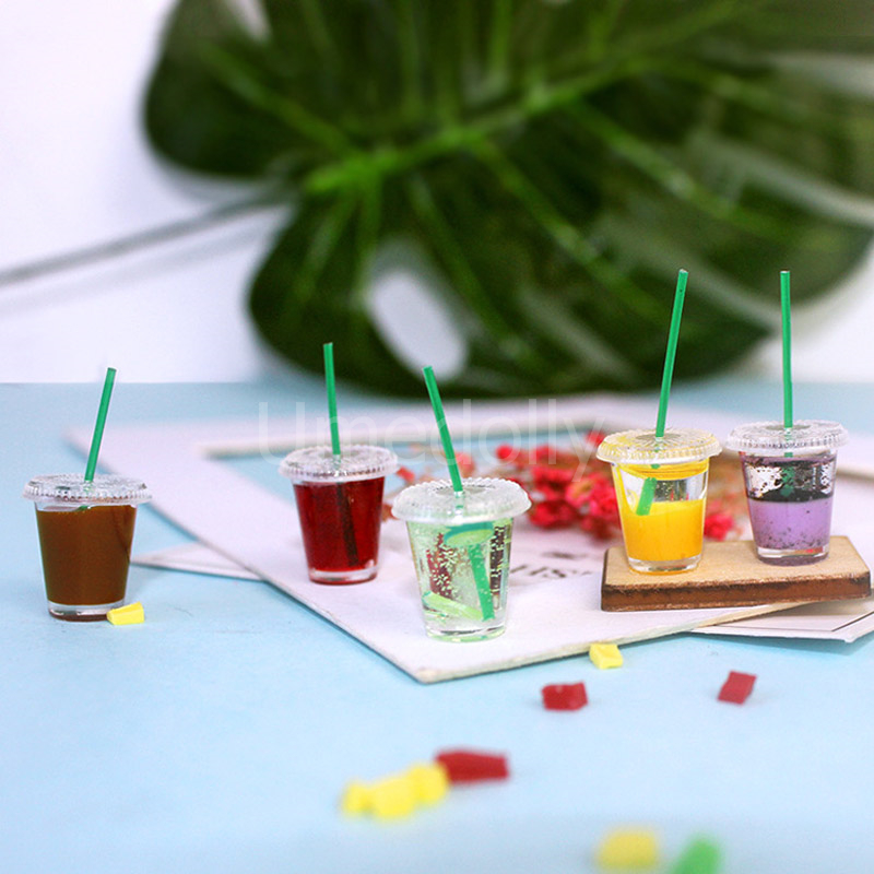 1PCS 1/12 Scale Pretend Play Dollhouse Miniature Ice Shake Fruit Juice Cup Mini Food for Doll House Kitchen Toy Accessories