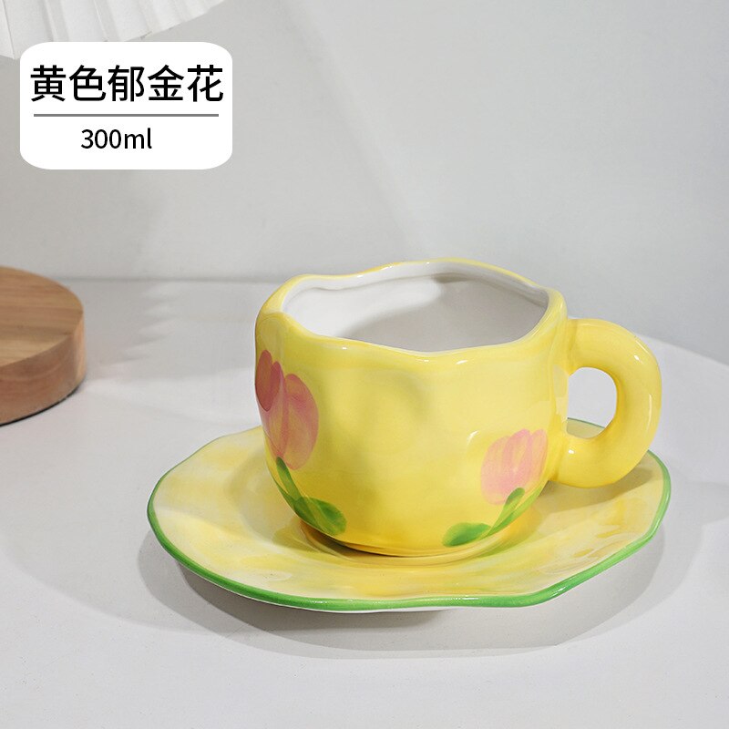 Japanese Hand Painted The Blue Sky and White Clouds Coffee Cup With Saucer Ceramic Handmade Tea Cup Saucer Set Cute For Her: Red