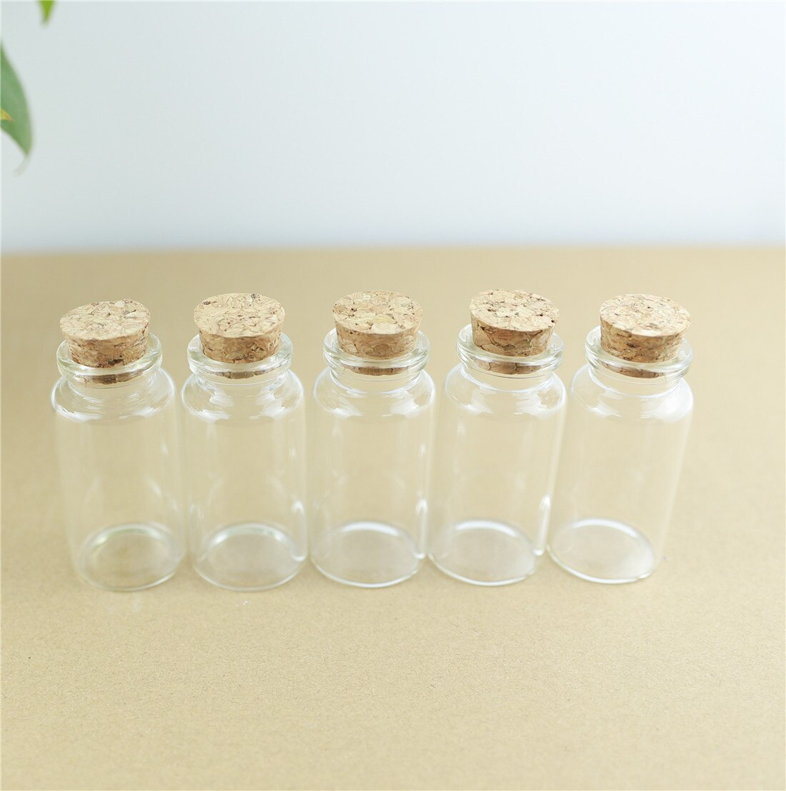 50pcs/lot 30*60mm 25ml DIY Mini Wishing Glass Bottles Cork Crafts Jars Cork Stopper Transparent Empty Glass Bottles