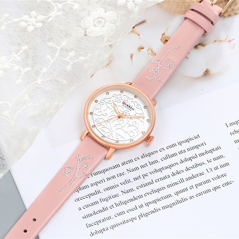 Top CURREN Vrouwen Horloges Roze Lederen Horloge met Strass Dames Klok Mode Luxe Quartz Horloge Relogio Feminino