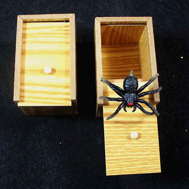 Funny Scare Box Wooden Prank Spider Hidden in Case Great Prank-Wooden Scarebox Interesting Play Trick Joke Toys: Wood