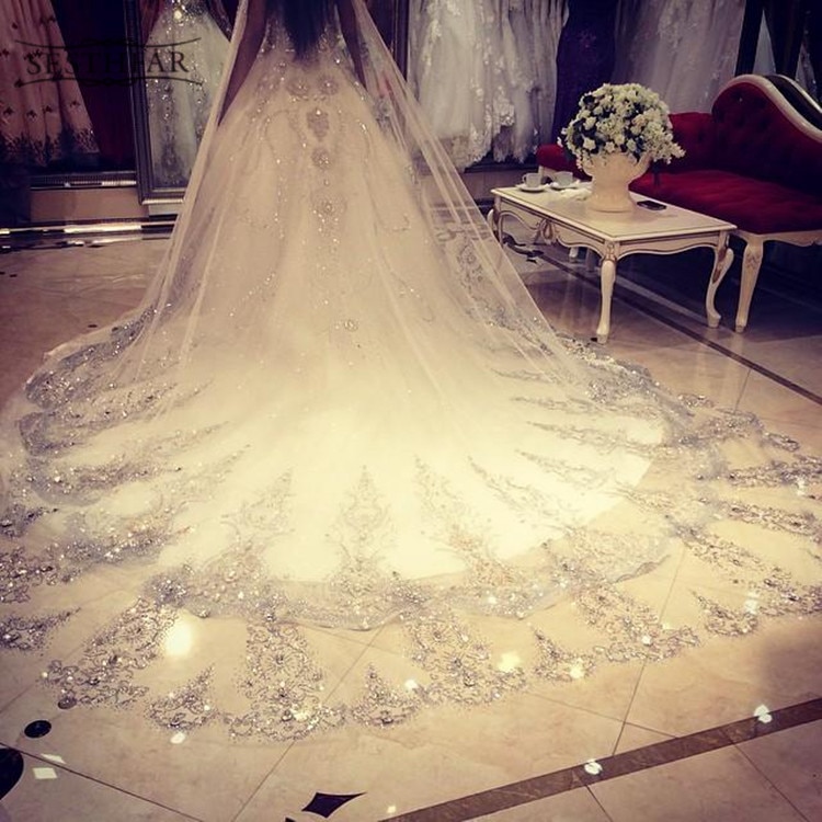 Voile de mariage 3.5 mètres de longueur 1.8 M largeur Image réelle cristaux strass dentelle BlingBling cathédrale voiles de mariée avec peigne