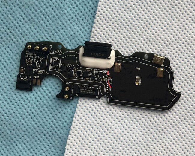 Book-Style Handyhülle Für Blackview BV6800 Pro – Rote Klapphülle Mit Kartenfächern, Standfunktion & Magnetverschluss