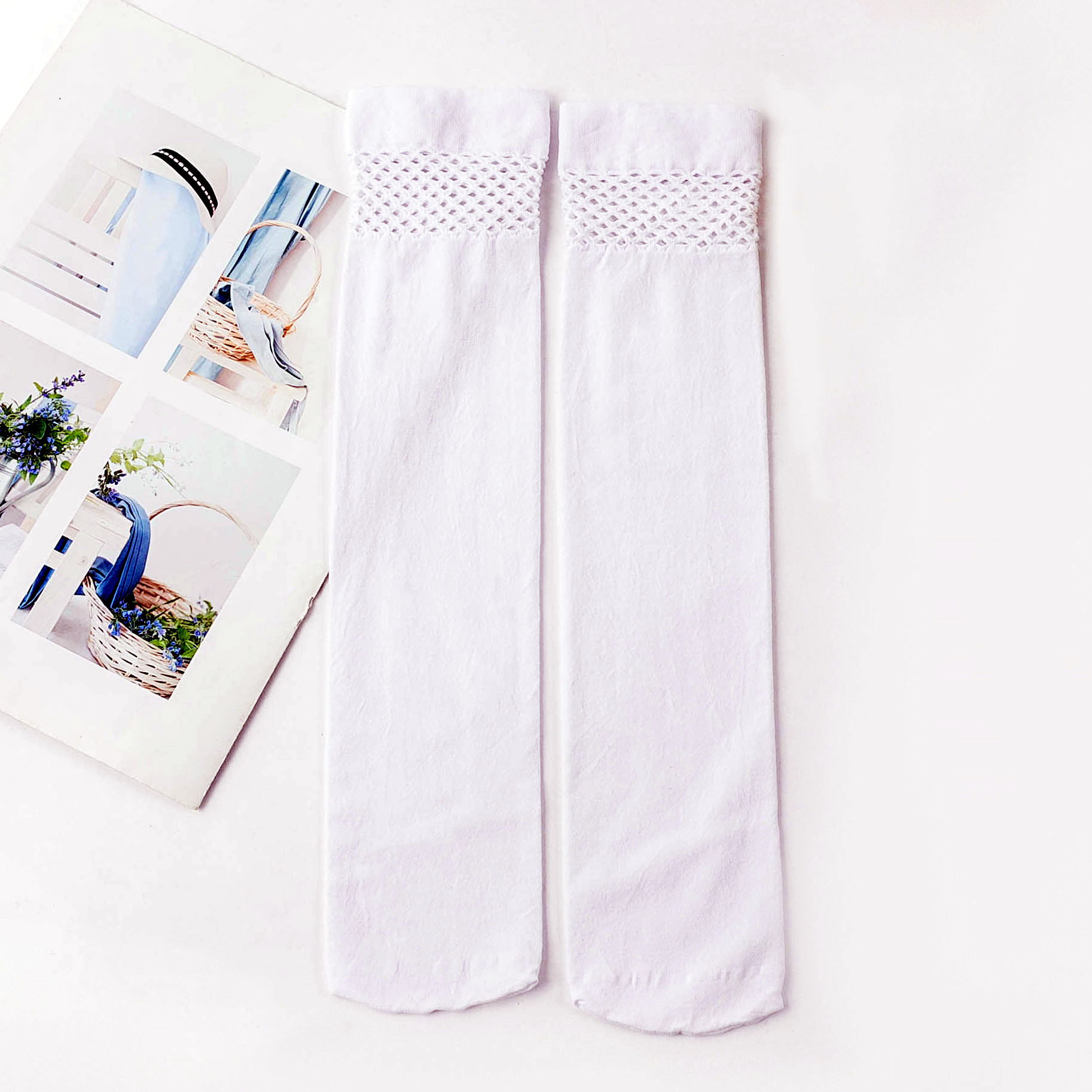 Dreamlikelin Autumn Winter Harajuku Girls Cotton Socks Female Uniform Argyle Socks Wing Rhombus Kawaii High Tube Knee Socks: StyleC Mesh White