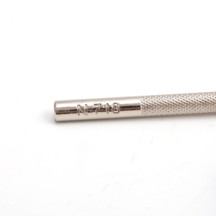 DIY Leather Craft Carving Art Leathercraft Leather Stamps Printing Tool,for Wallets Shoes Backpacks Belts Patterns Metal Tools