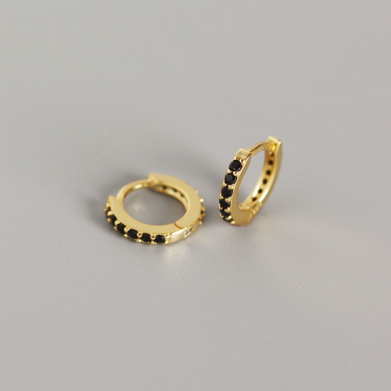 ying Vahine 100% 925 Sterling Silver Miniature Round Black and White Zircon Small Stud Earrings for Women