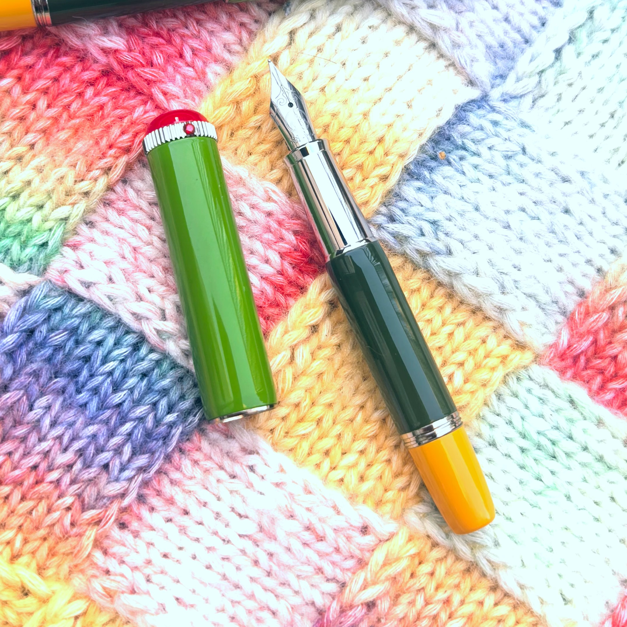 Hoohill Pico Limited Red Mini Pocket Series Short Metal Fountain Pen EF/F/M Nib Writing Business Stationery Student: light green / XF
