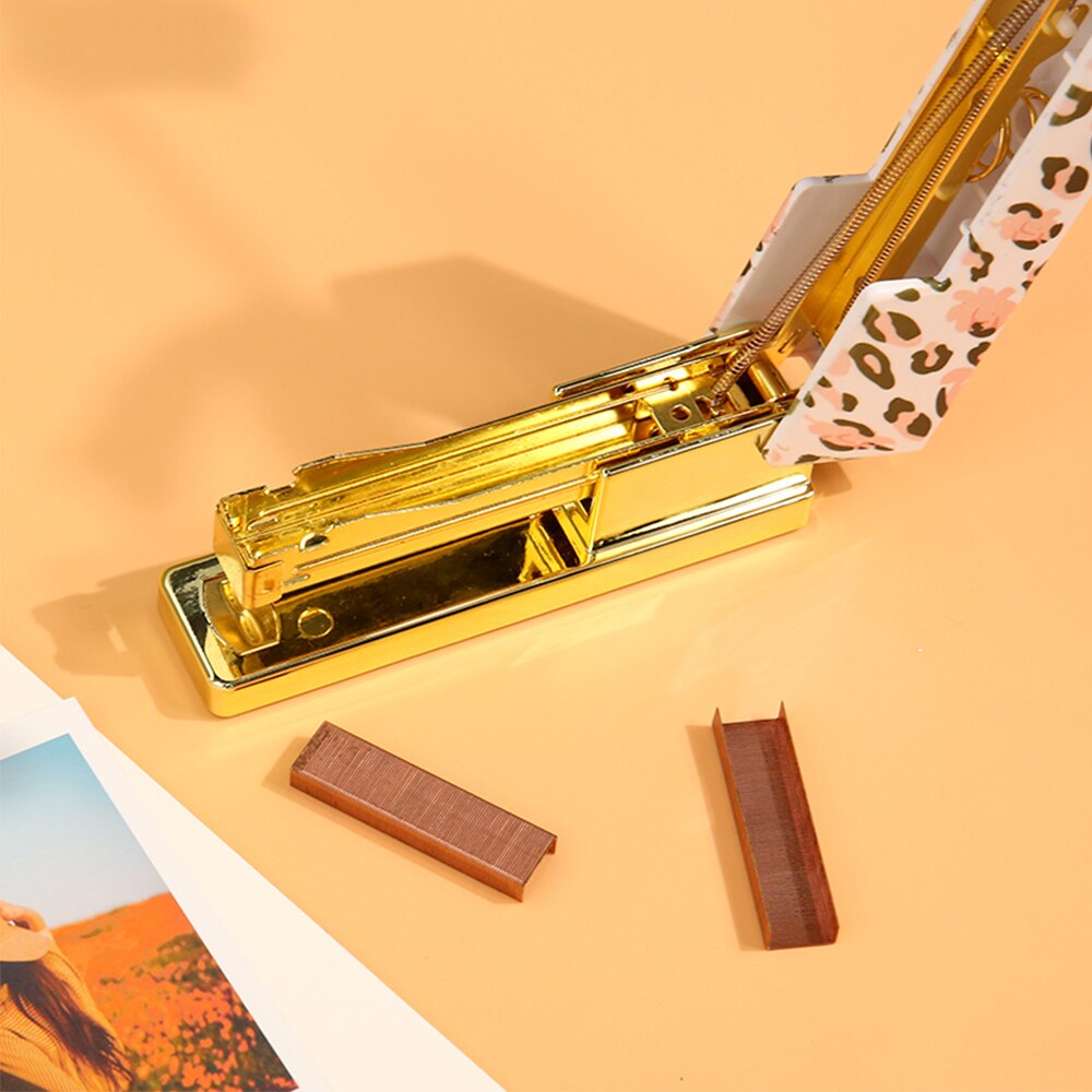 Leopard print Stapler Heavy Duty Desktop Staplers for Home Office Bookbinding Supplies with Non-slip Base Spring Powered Stapler