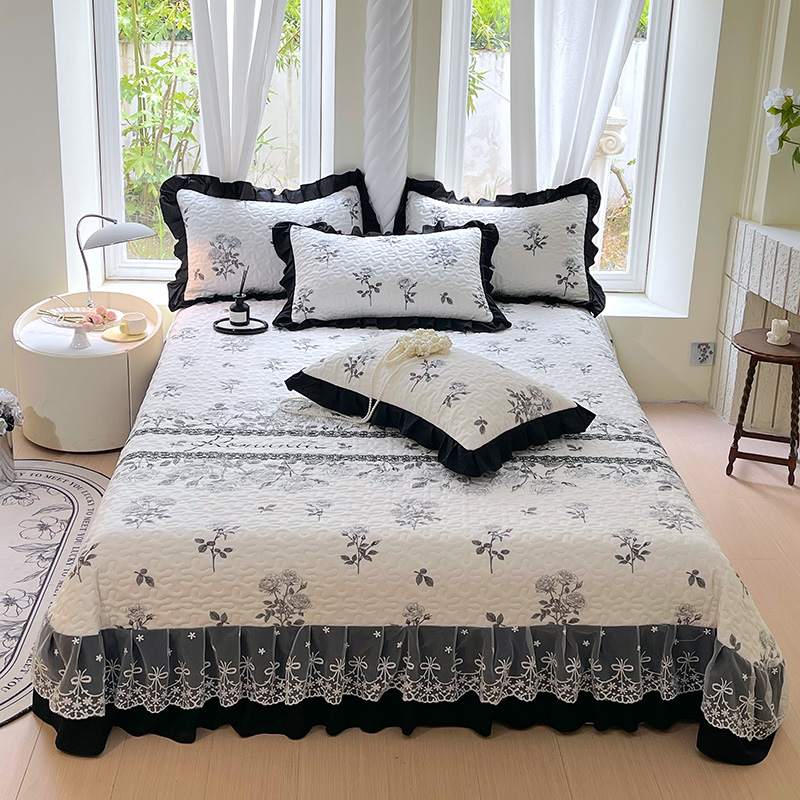 1pc Gewatteerde Sprei voor Bedden Dikke Deken met Kant Single/Queen/Kingsize Bloem Gedrukt Gewatteerde Bed cover Zachte Spreien